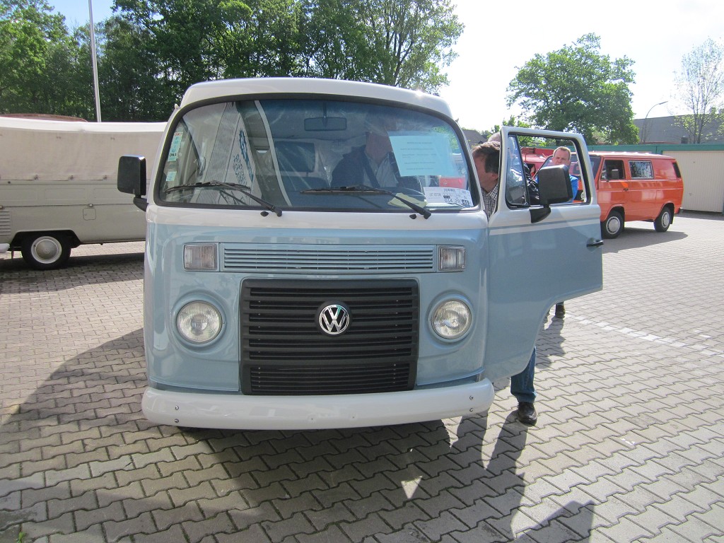 LE (07)